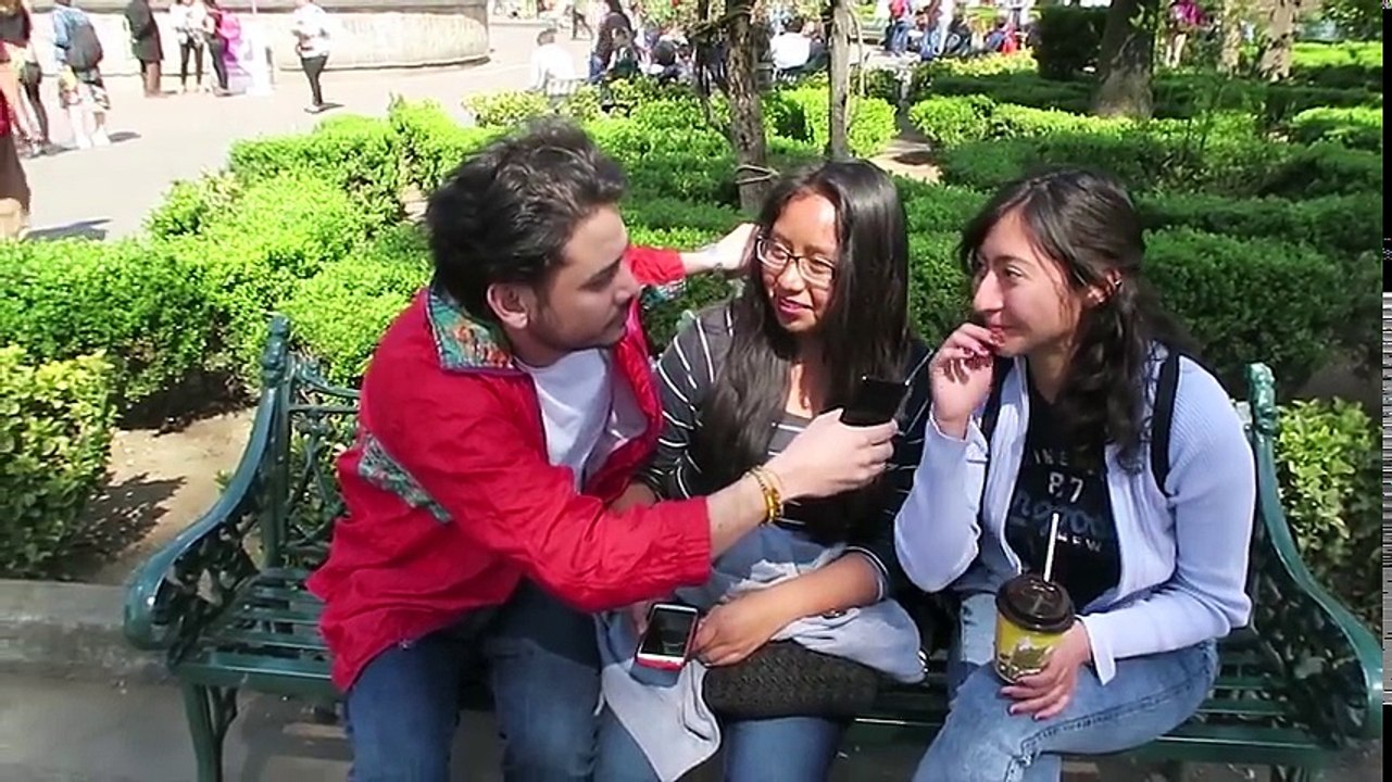 ¿QUIÉN ES TU YOUTUBER FAVORITO_ _  RIXITO EN LA CALLE