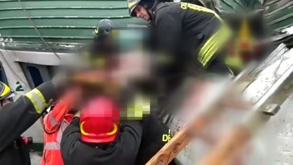 이탈리아 밀라노 근교서 통근열차 탈선...3명 사망·13명 중상 / YTN