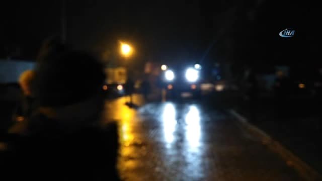 Reyhanlı'da Jandarma Karakolu Yakınlarına 2 Roket Düştü