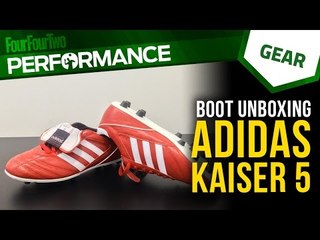 Unboxing: adidas Kaiser 5 Liga - Power Red