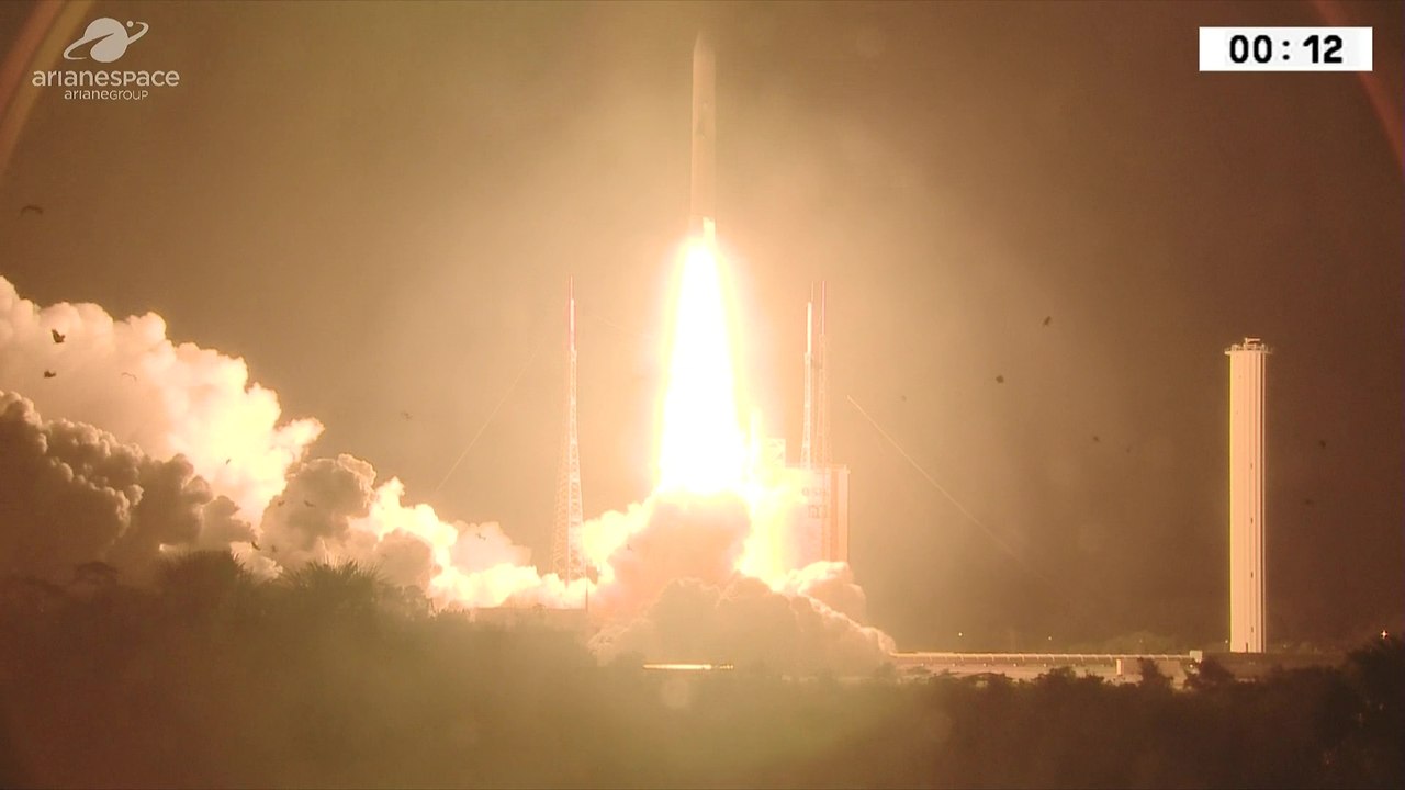 Launch of Ariane 5 with SES-14 & Al-Yah 3