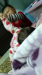 very funny video two baby fight must must watch it on daily motion