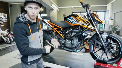 BUILD OF STUNT BIKE, pt 2    2018 250 Duke FINISHED!   RokON VLOG 43[1]