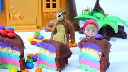 MASHA E O URSO em Portugues | Urso Ganha Bolo de Aniversário MeM | MASHA AND THE BEAR Toys Маша