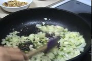 طريقه عمل الفراخ المحشيه بالأرز Roast Chicken with rice stuffing