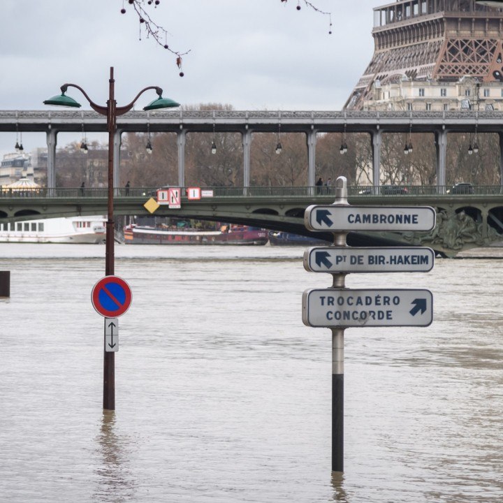 Paris: la Seine monte à plus de 5,50 mètres, le pic attendu pour ce week-end