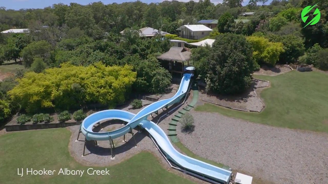 Cette maison incroyable a son propre toboggan... Incroyable