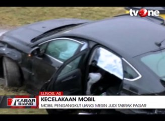 Mobil Pengangkut Uang Mesin Judi Tabrak Pagar