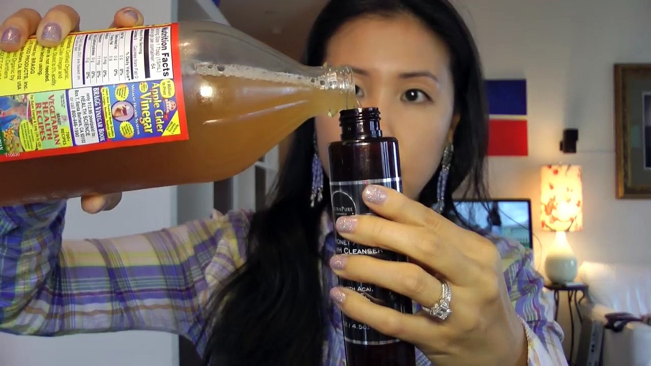 BANISH ACNE, LOSE WEIGHT, AND MUCH MORE WITH APPLE CIDER VINEGAR!