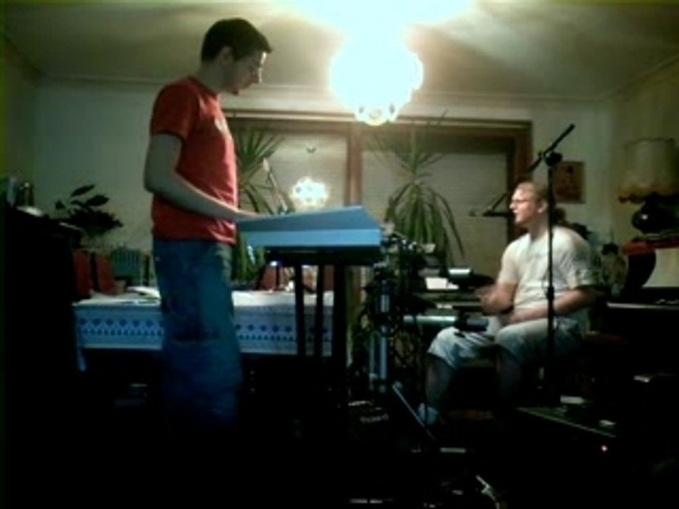 AaRON - Cover - U-Turn (Lily) (Piano / Drum)