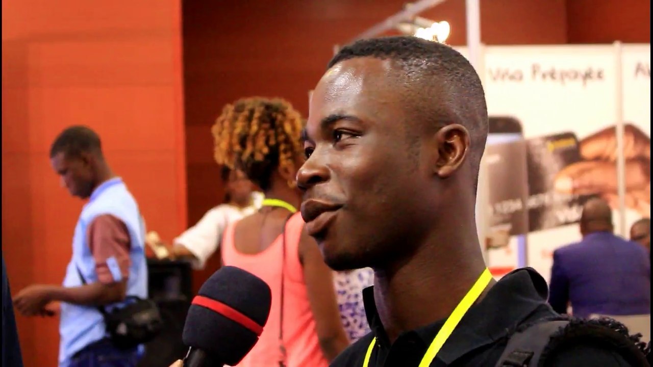 Micro-trottoir : Quelle est la différence entre l'Internet et le Web ?