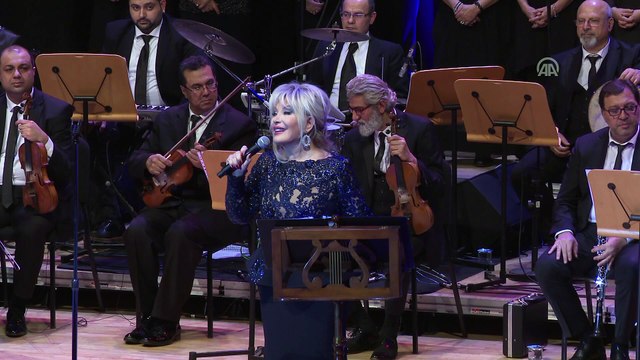 Emel Sayın Afrin'de çarpışan askerlerimiz için dua etti - İSTANBUL