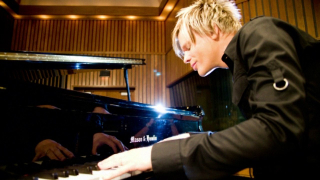 Brian Culbertson- On My Mind HD720 m2 Basscover Bob Roha