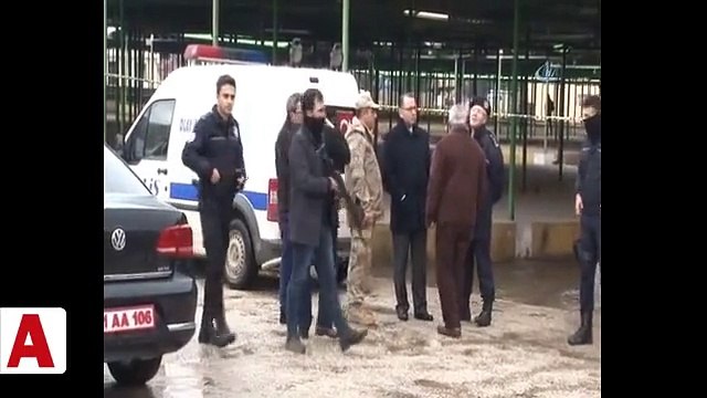 Afrin�den fırlatılan roket Reyhanlı�ya düştü