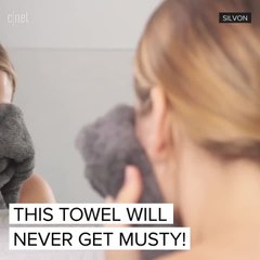 Self-cleaning towel