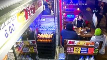 Terör Yandaşlarından Vatandaşa Tekme Tokat Dayak Kamerada