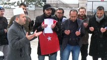 Karaman’da vatandaşlar, Afrin operasyonuna katılmak için askerlik şubesine dilekçe verdi