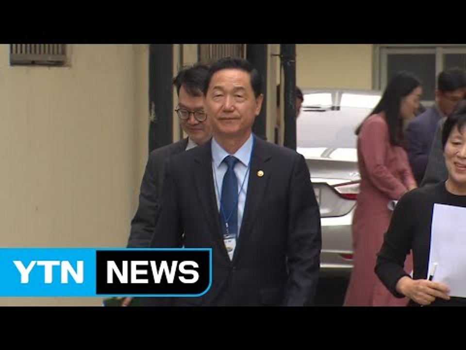 김상곤 부총리, 학교시설 안전점검 방문 / YTN