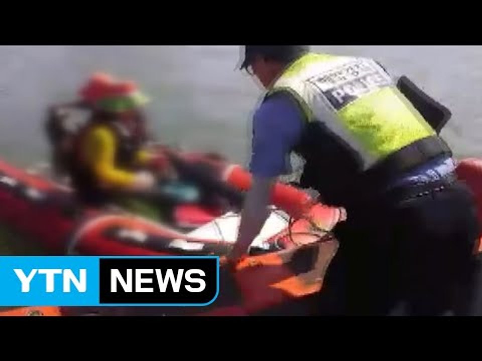 인천 영흥대교 인근 해상 레저 보트 표류...2명 구조 / YTN