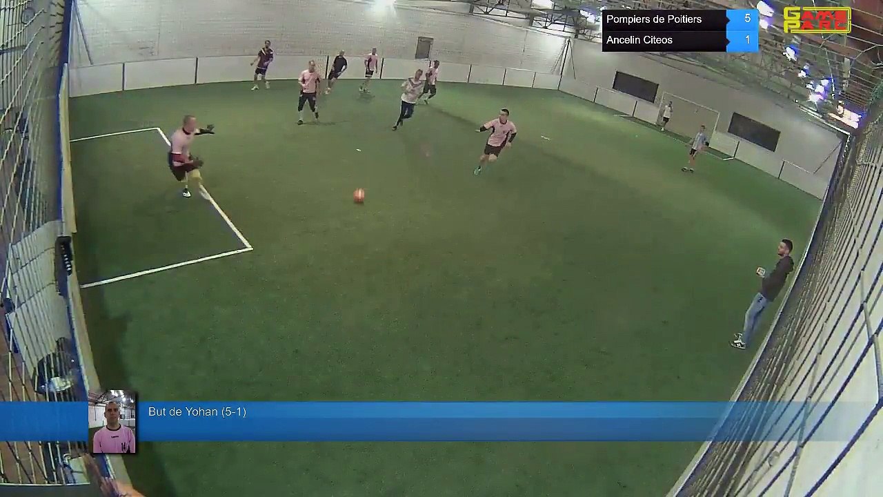 But de Yohan (5-1) - Pompiers de Poitiers Vs Ancelin Citeos - 14/11/17 19:00 - LIGUE 2