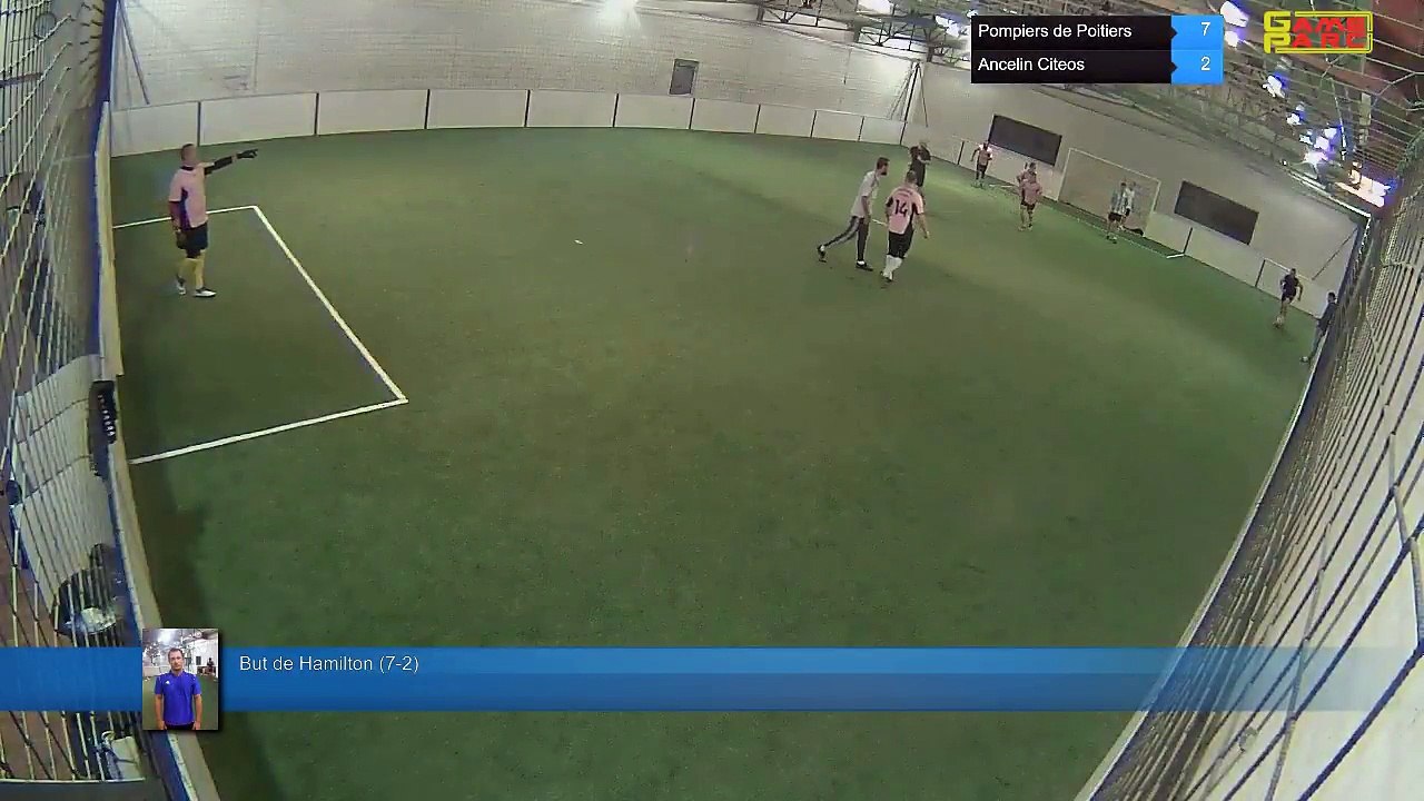 But de Hamilton  (7-2) - Pompiers de Poitiers Vs Ancelin Citeos - 14/11/17 19:00 - LIGUE 2