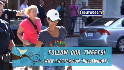 Halle Berry On Camden Dr In Beverly Hills