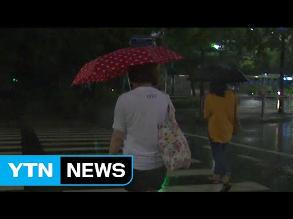 [날씨] 밤사이 중부 100mm 더 온다...내일 장마전선 남하 / YTN