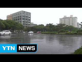 제주 호우주의보 속 장맛비...한라산 100mm 폭우 / YTN