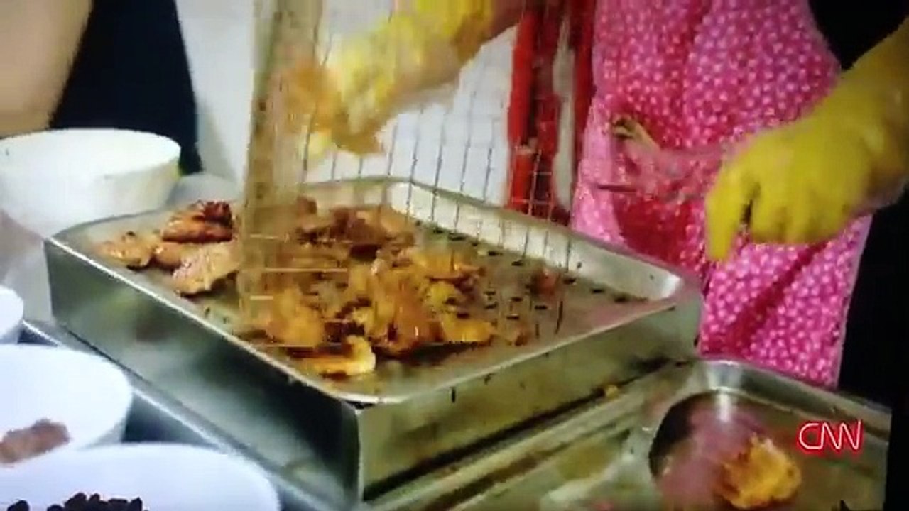 This is killer - Obama. Bourdain quality time with the prez over Bun Cha in Hanoi