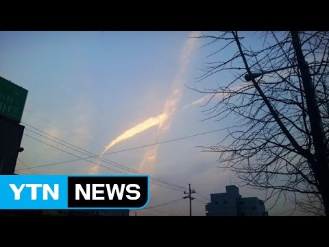 세월호 인양하는 날 뜬 '세월호 노란 리본 구름' / YTN (Yes! Top News)