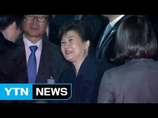 검찰 수사 앞둔 朴, '골목 성명' 전두환 전철 밟나 / YTN (Yes! Top News)
