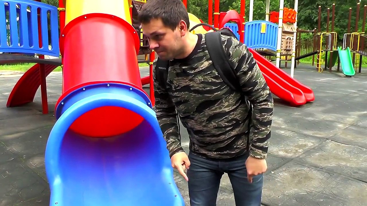 Learn Colors with Bad Kids GIANT Crocodile JOHNY JOHNY Yes Papa Nursery Rhymes Songs for Children-bBYUfTQXHeI