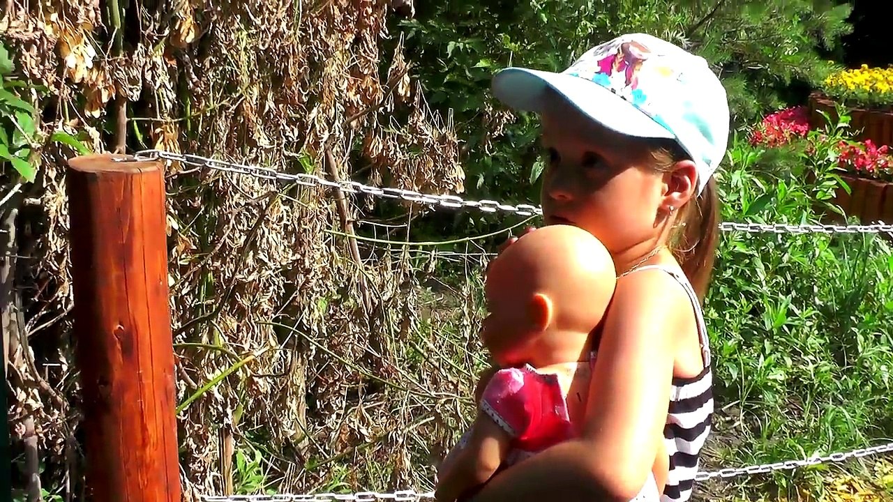 Outdoor Playground Amusement Park Family Fun Johny Johny Yes Papa Nursery Rhymes Song for Kids Doll-AGLsiDBRjiA