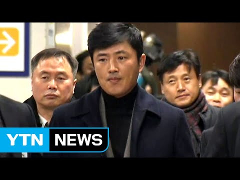 [현장영상] 고영태, 최순실 재판 증인신문 마치고 귀가 / YTN (Yes! Top...