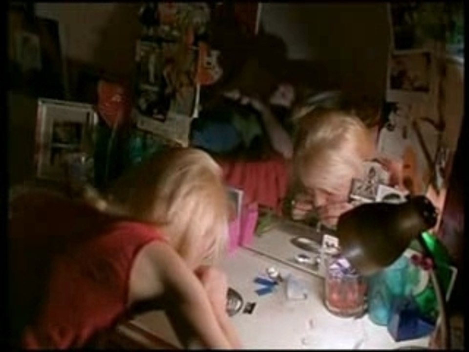 Bande Annonce - All Over Me