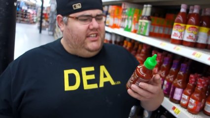 HONEY SRIRACHA CHICKEN WINGS!