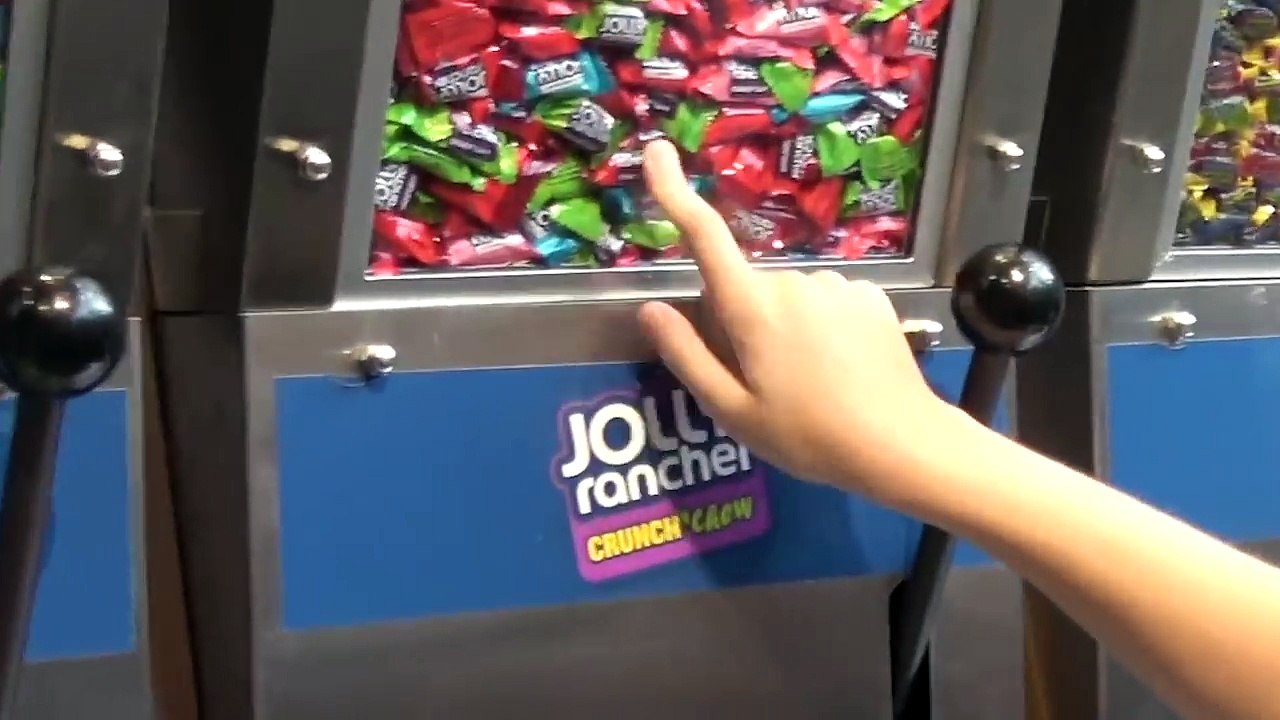 What's inside Hershey's Chocolate World?