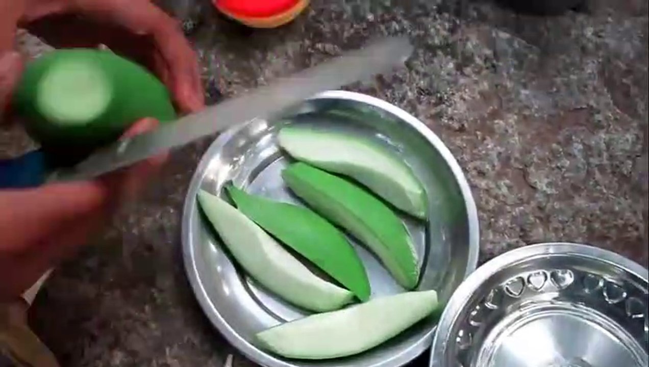 Hot and spicy mango chatny