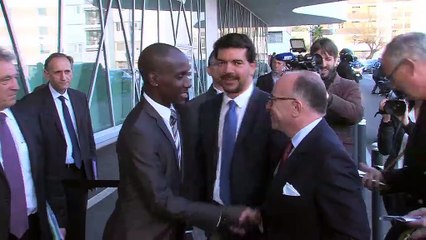 L'interview du Premier ministre Bernard Cazeneuve