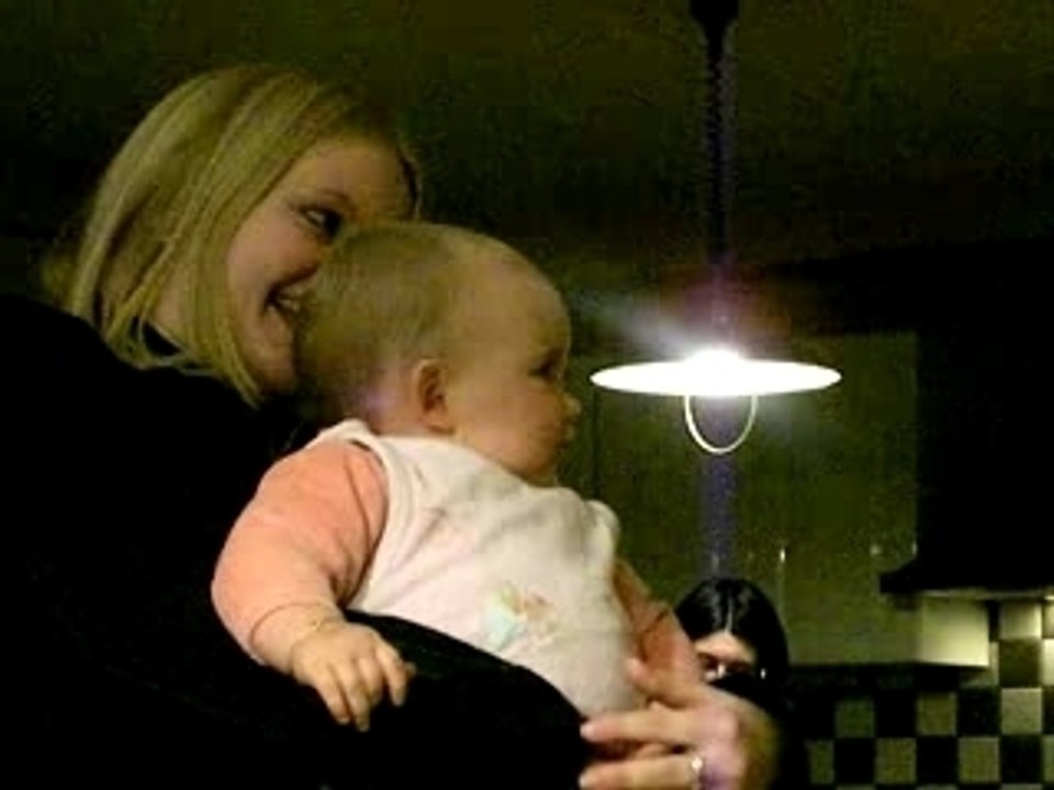 071117 - hundling anniv 1an alicia - le gateau se prépare