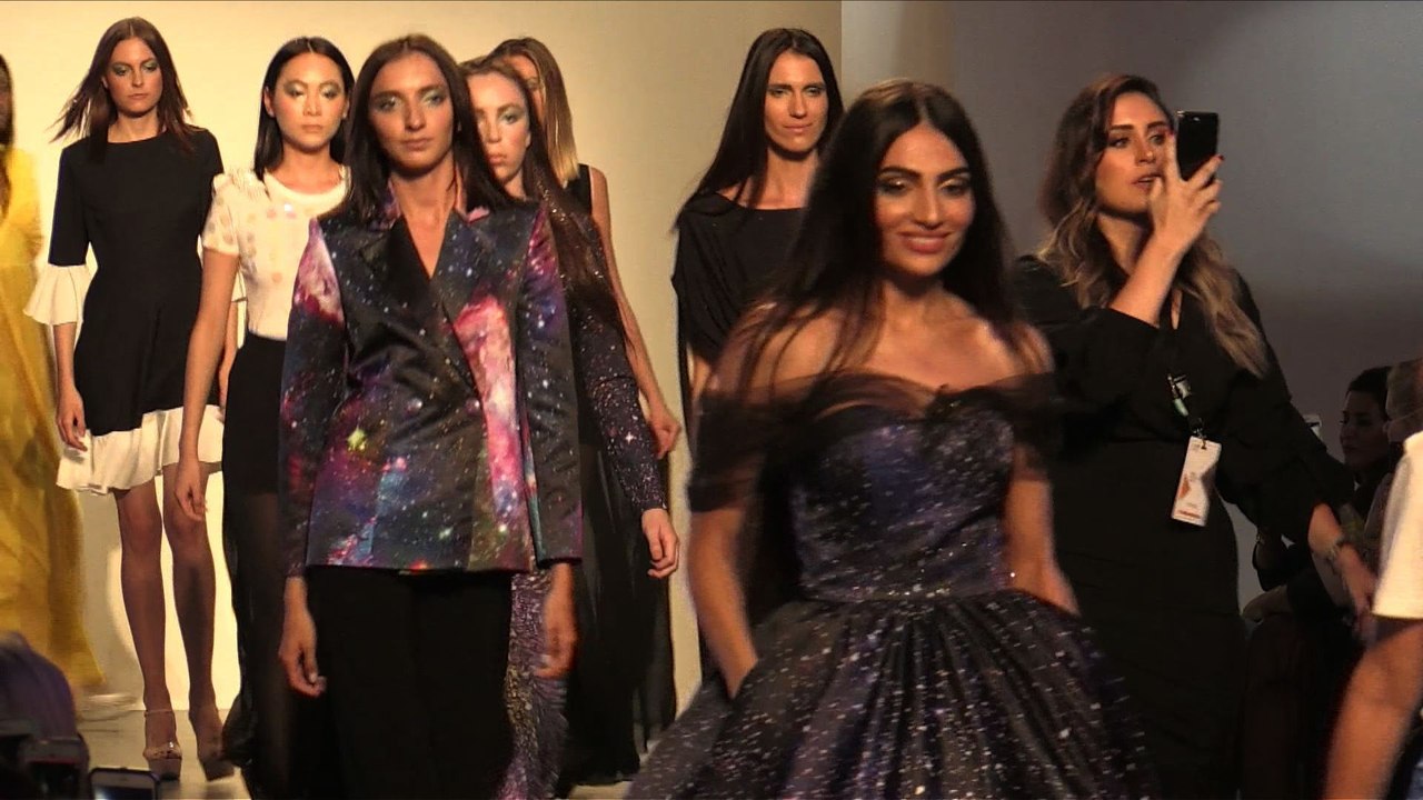 Dubaï: Fées et mariées en noir à la Semaine de la mode arabe