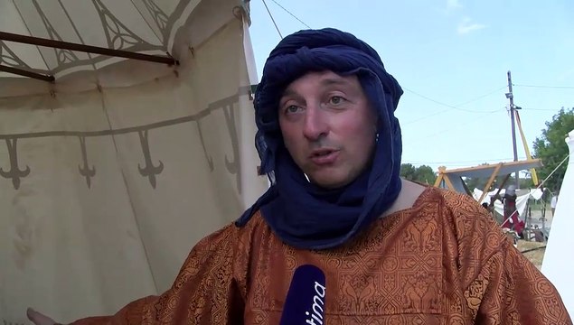 Simon, général en chef de l'armée du roi Baudoin et Frédéric Vigouroux, maire de Miramas