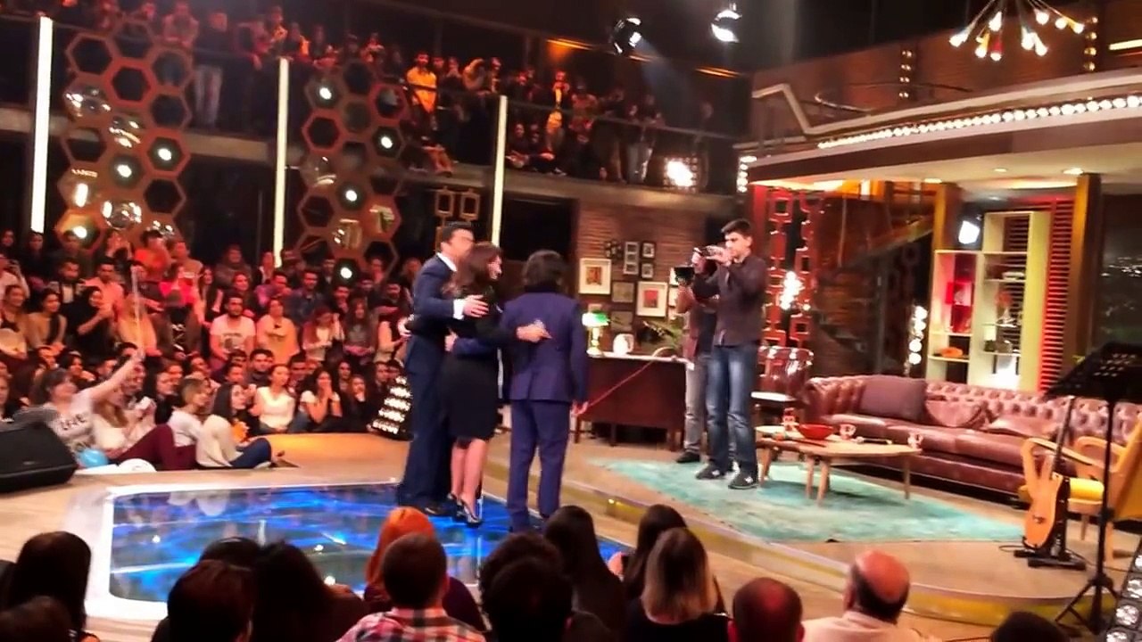 Beyaz show'dan..