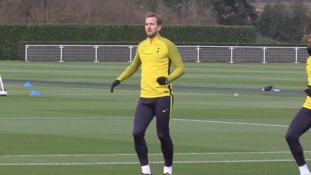 Poyet backs Kane to win Ballon d'Or