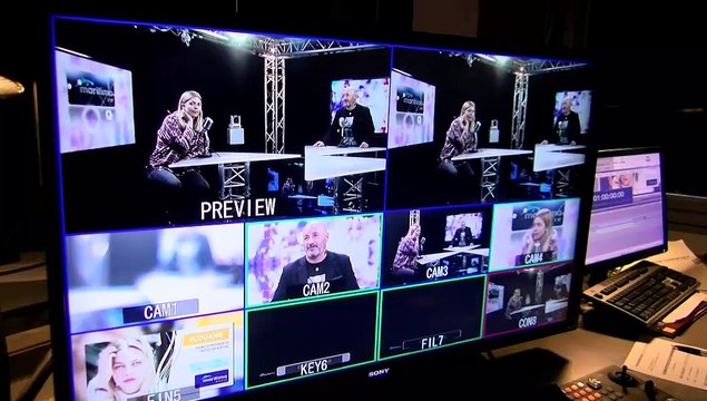 Interview Louane et réactions des fans dans les locaux de Maritima !