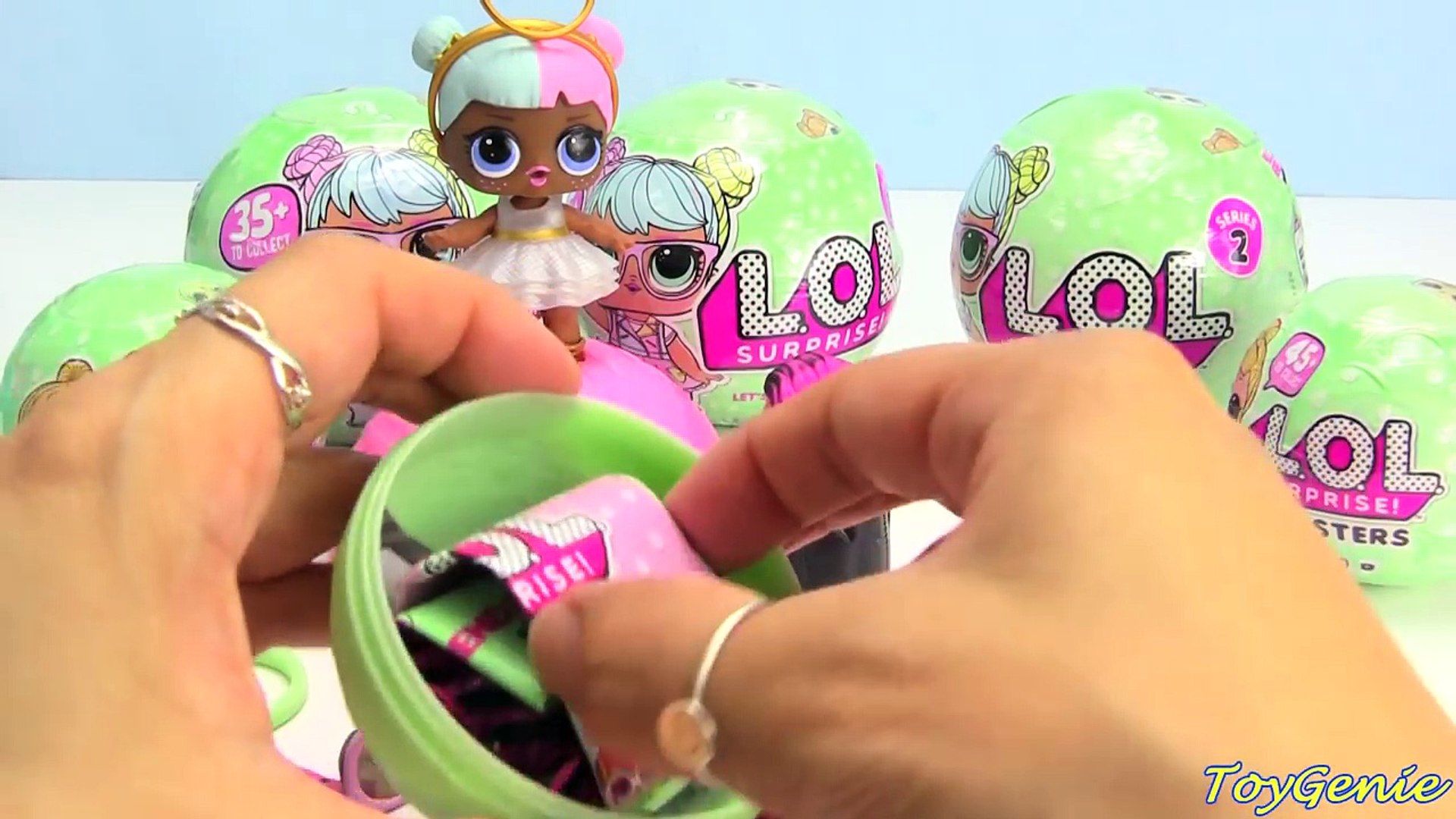 ⁣LOL Surprise Dolls Lil Sisters Series 2 L.O.L. Baby Ball Blind Bags