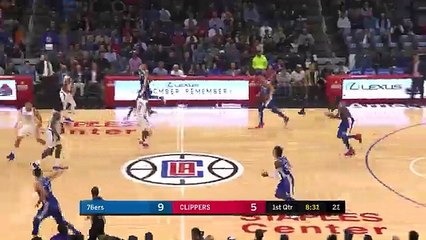 Simmons Two-Handed Jam
