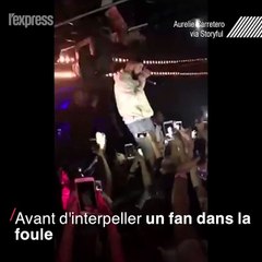 En plein concert, Drake menace un fan qu'il accuse de harceler des femmes