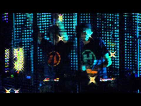 Camo & Krooked Live - Hospitality Brixton Academy 30.09.11