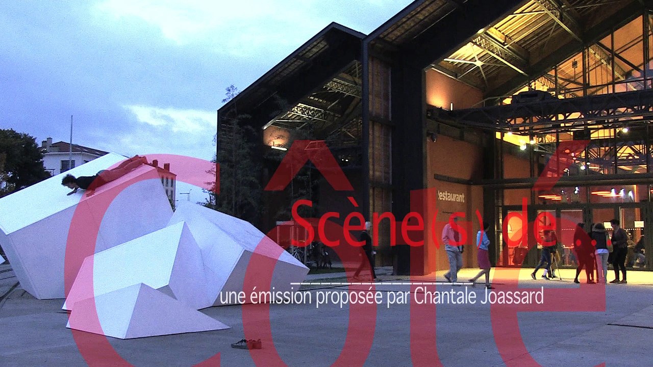 Coté Scène - Coté Scène